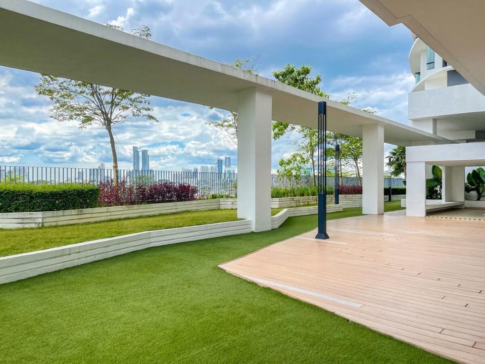 Midvalley Southkey Mosaic 2BR by Nest Home【A09】 Apartment in Johor Bahru