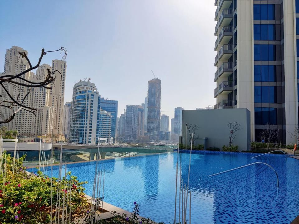 Waterfront Luxe Apt with Bluewaters Island Views Apartment in Dubai