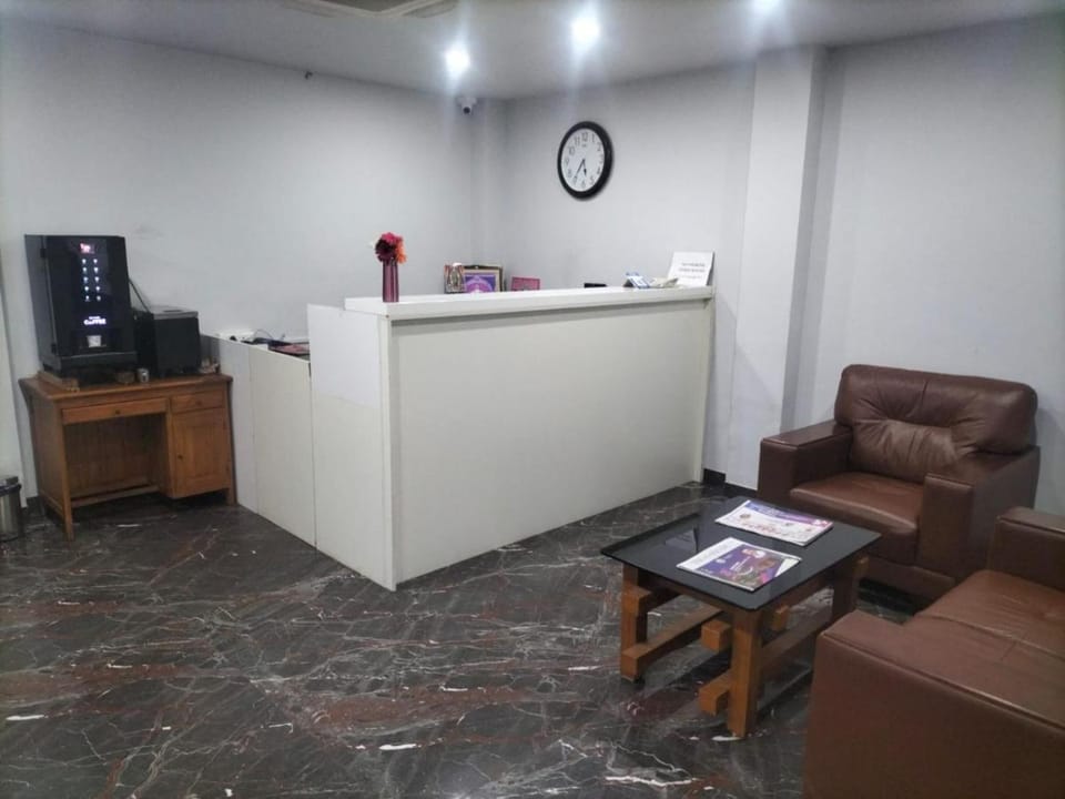 Moshisnest Madurai Hotel in Madurai