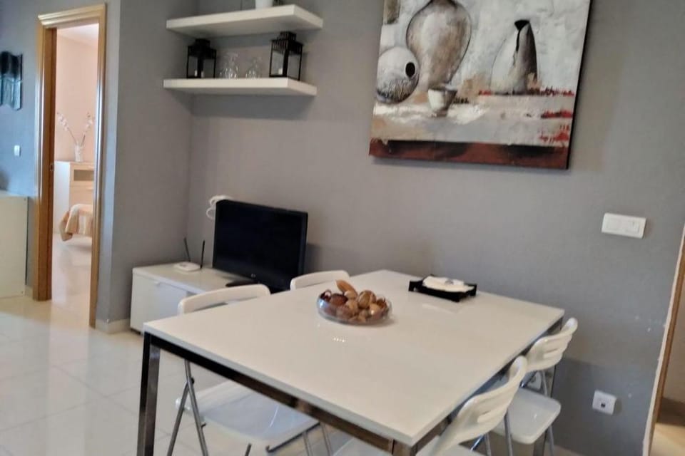 ACV - Vistamar II-1ª linea planta 4 frontal al mar Apartment in Valencian Community