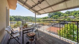 Samcheok Bongsuni-unni Pension Bed and Breakfast in South Korea