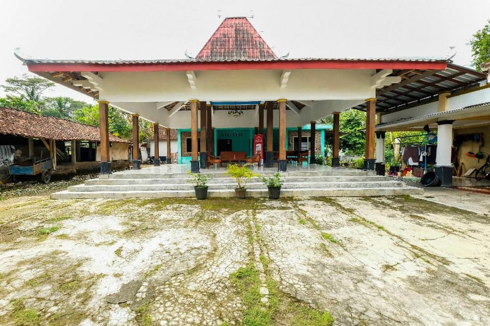 OYO Homes 91119 Desa Wisata Brajan Hotel in Special Region of Yogyakarta