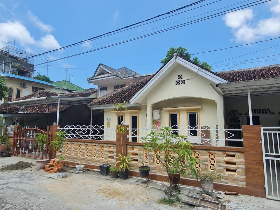 Hotel O Wisma Pinggir Hotel in Riau Islands, Indonesia
