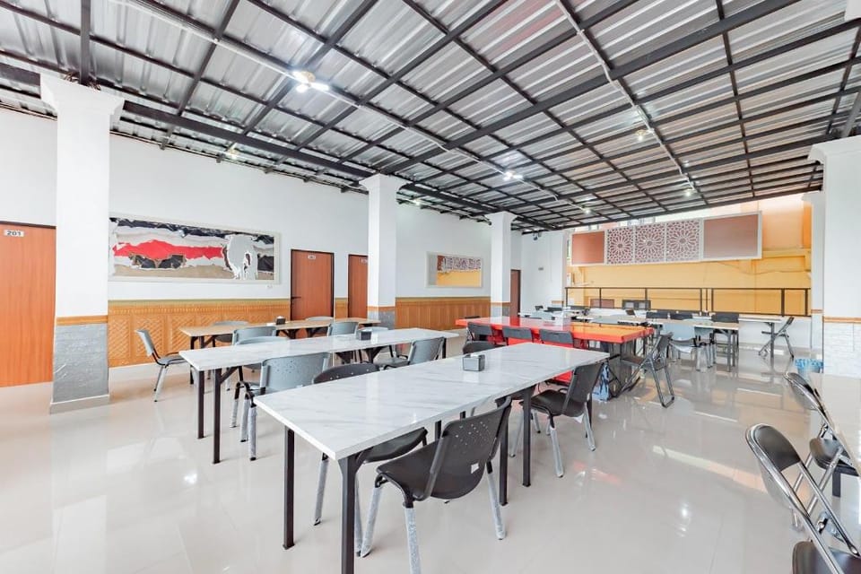 Urbanview Hotel syariah 99 Banjarbaru by RedDoorz Hotel in Indonesia