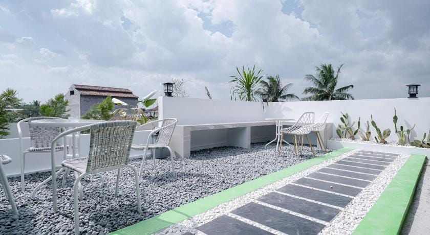 Urbanview Hotel Pondok Indah Pringsewu By RedDoorz Hotel in Indonesia