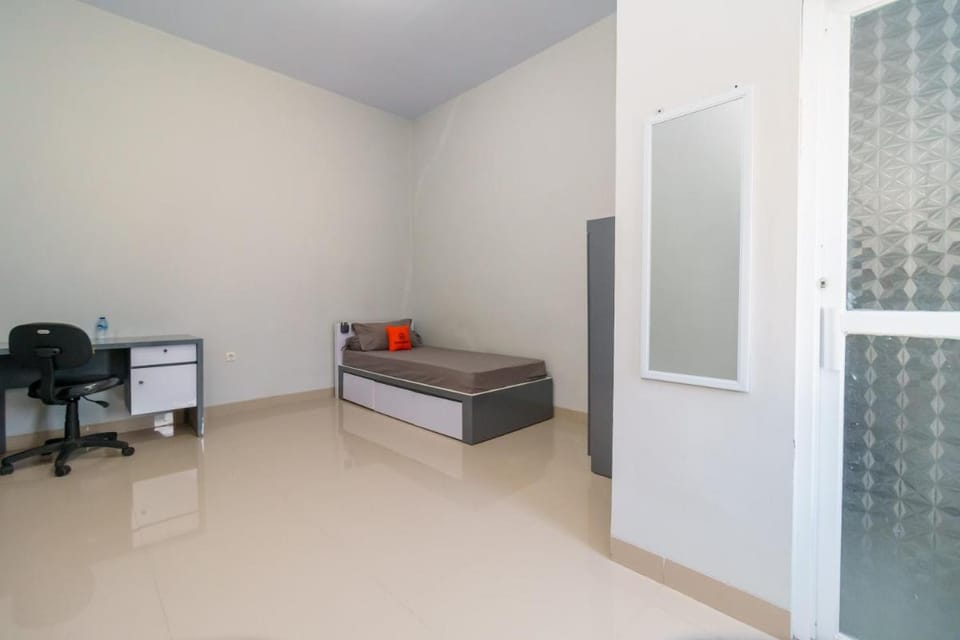 KoolKost Near Universitas Islam Negeri Raden Intan Lampung 2 Apartment in Indonesia