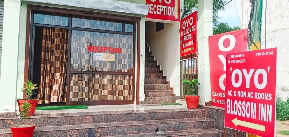 Hotel O Blossom inn Hotel in Punjab, India