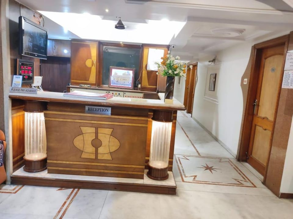 HOTEL RAJPALACE Hotel in Ahmedabad