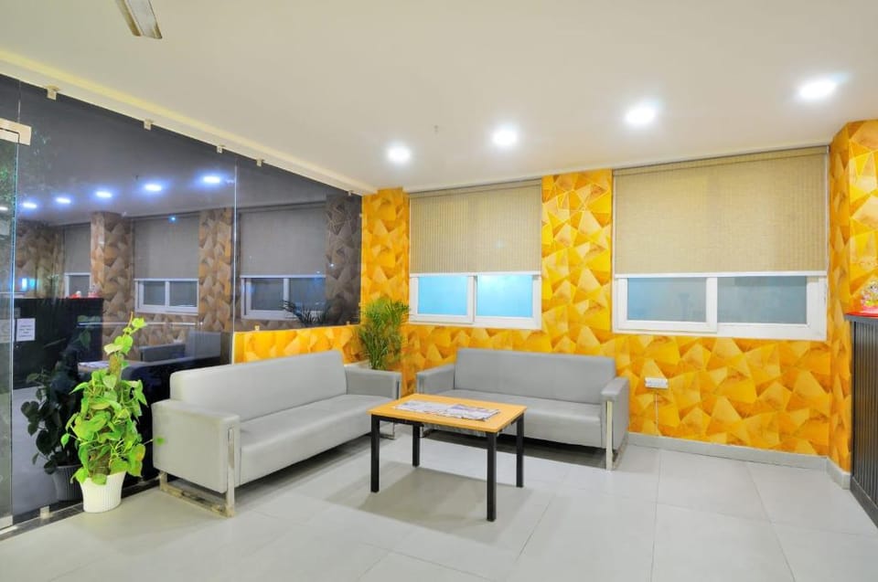 The Red York Hotel in Noida
