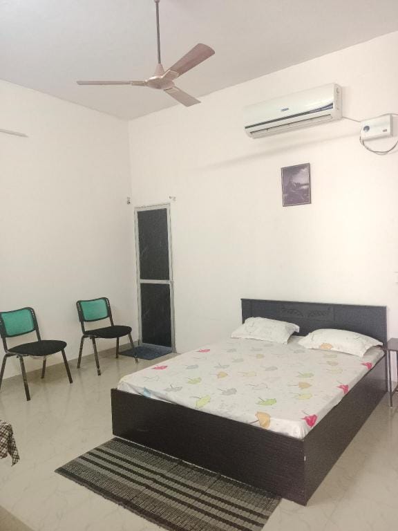 Lord Buddha Guest House Hotel in Nepal