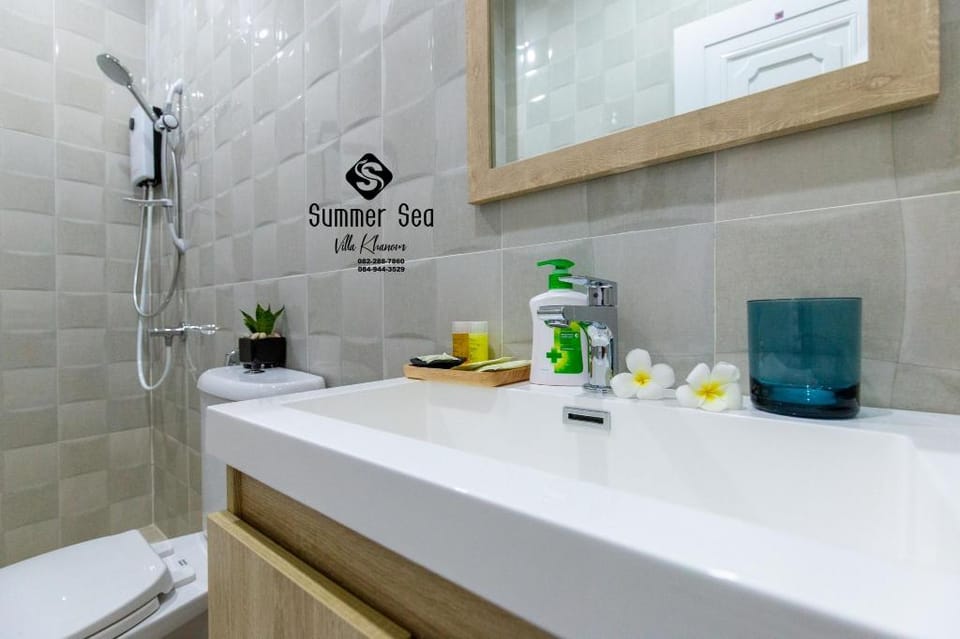 Summer Sea Villa Khanom ซัมเมอร์ซีวิลล่า ขนอม Villa in Thailand
