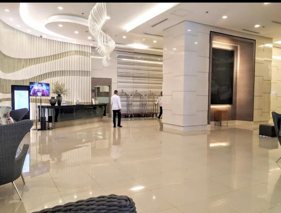 Jazz Condo w Balcony Apartment in Makati