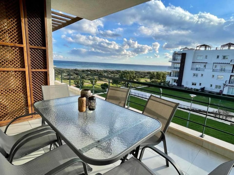 Peaceful Run-a-way Apartment by the Beach Apartment in Famagusta District