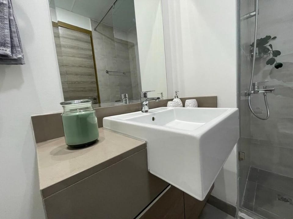 City View Condo/All Bills included/High floor 08 Vacation rental in Dubai