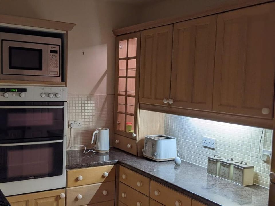 Blackwater Stays! Maldon promanade, quay and town. Vacation rental in Maldon District