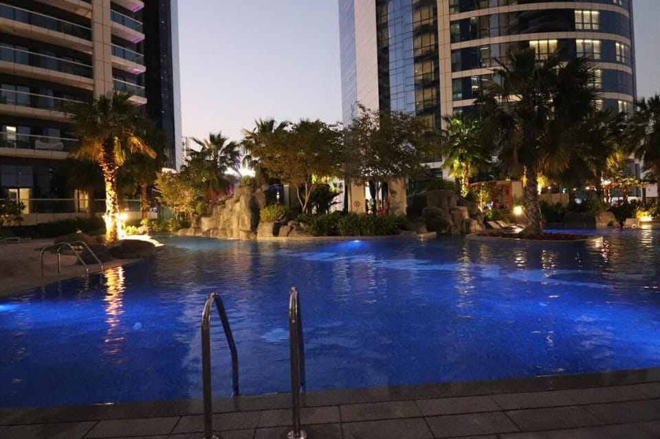 High floor | Luxury furnishings | Great Facilities Apartment in Dubai
