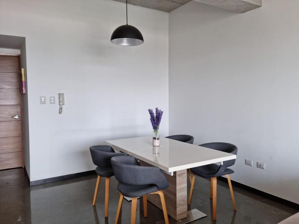 Cozyvenezia ♡ City Loft on Trendiest Town ♡ Apartment in Guatemala City