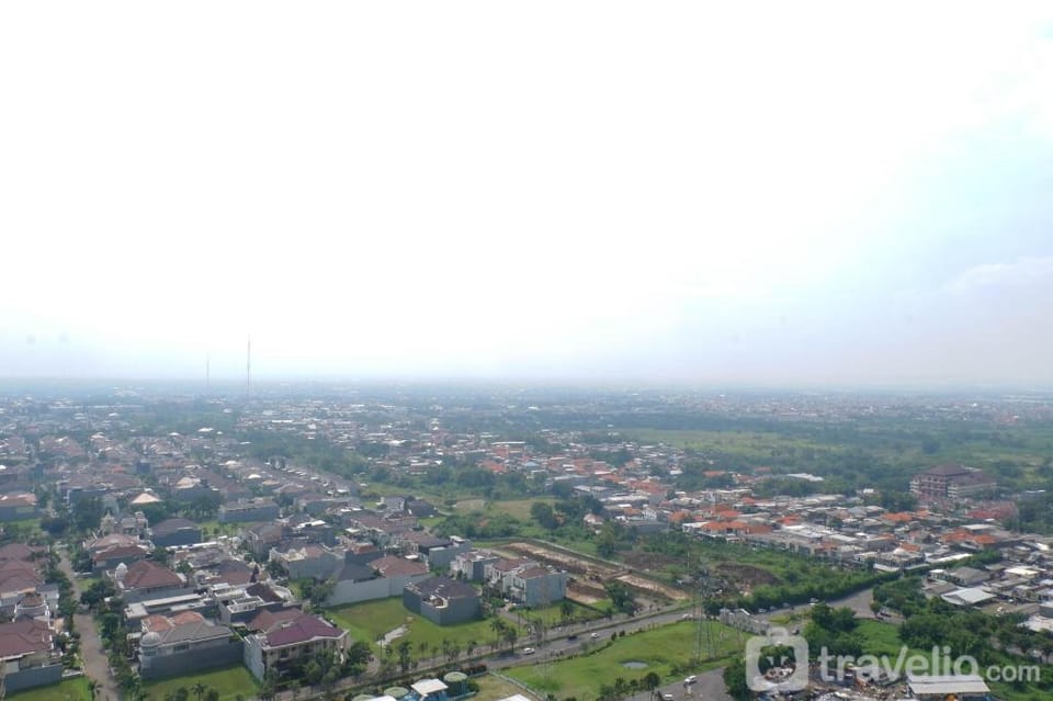 Grand Luxury Studio @ Benson Supermall By Travelio Apartment in Surabaya