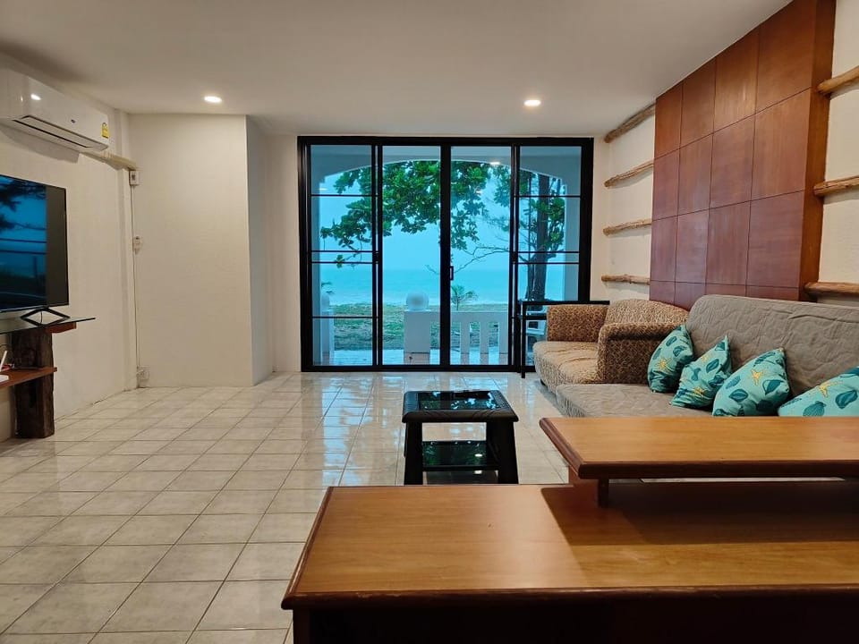 Baan Rim Haad Vacation rental in Thailand