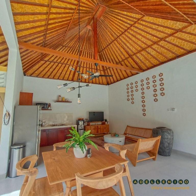 CASA LUWIH | 2BR Villa in Seminyak Area Villa in Kuta