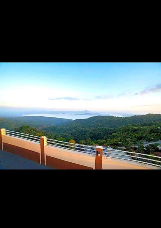 NO Apartment in Tagaytay
