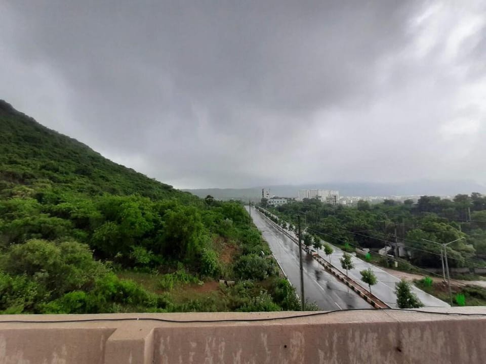 LG Hill View  Guest house Villa in Visakhapatnam