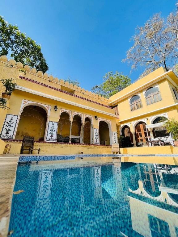 Sunar Bagh An Exclusive 3 bedroom Mountain Castle Vacation rental in Jaipur