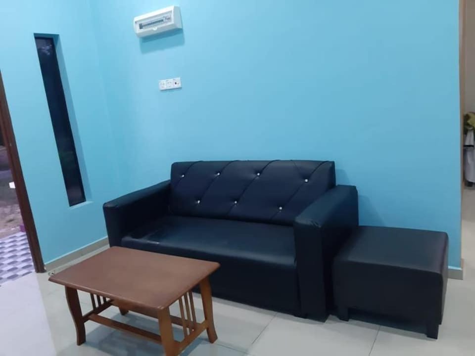 Homestay Armand Pengkalan Balak Melaka Vacation rental in Malaysia
