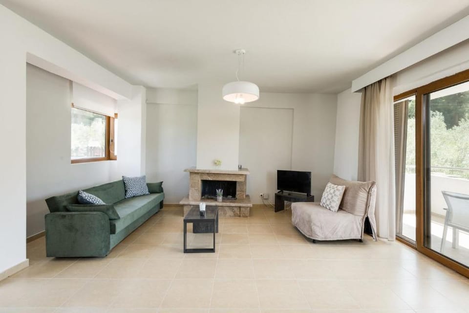 Elani ElaiaVillas  Apartment in Halkidiki