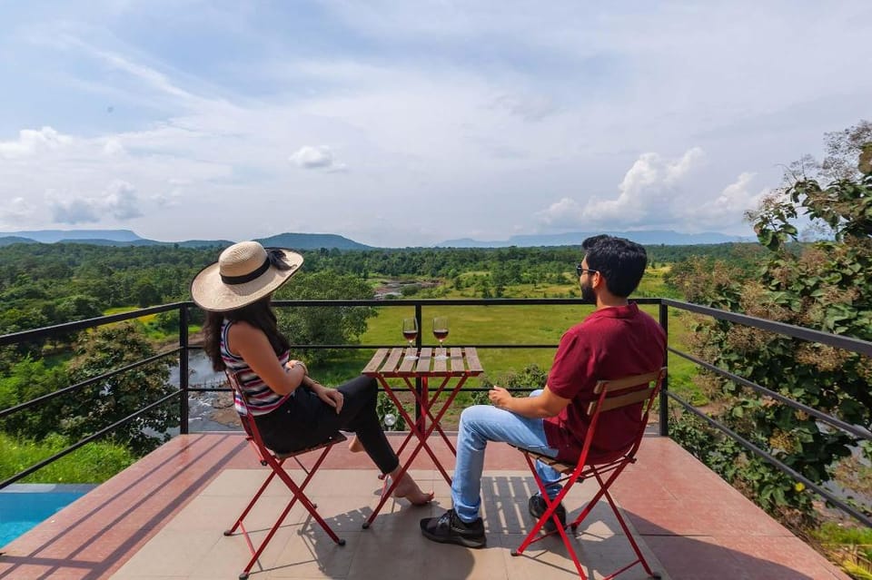 StayVista at Vine & Splash Villa in Maharashtra