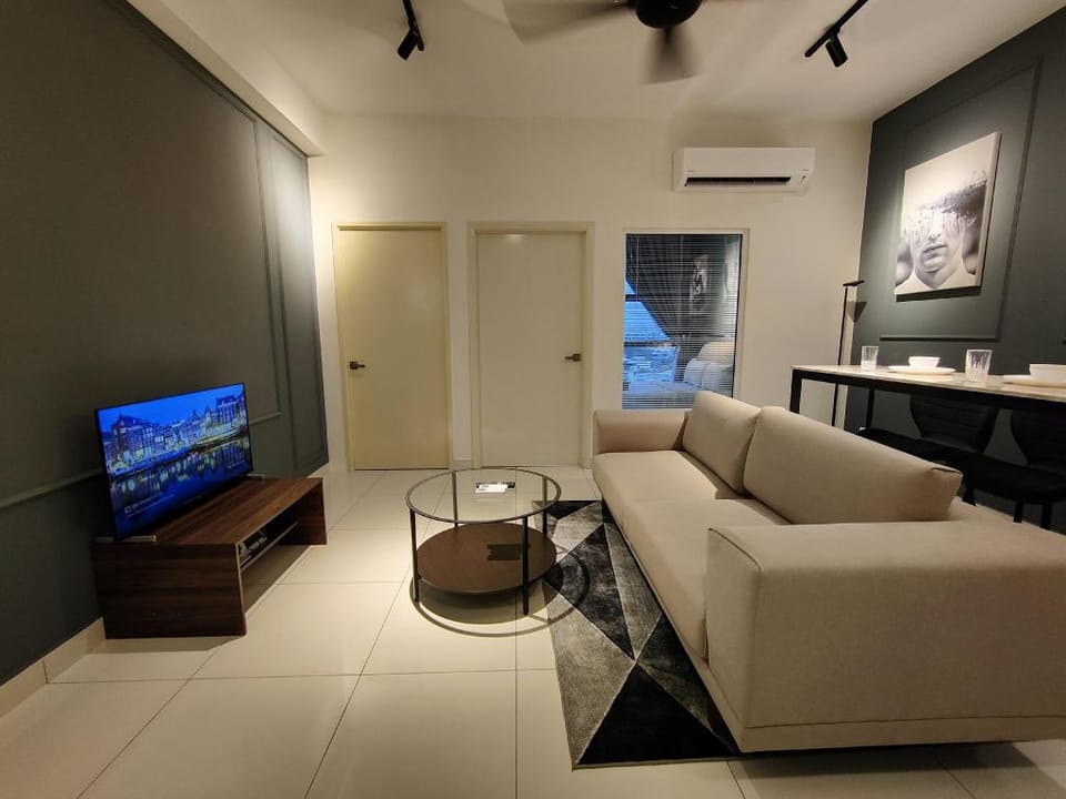 Neat And Tidy 1BR Suite @ Arte Mont Kiara Apartment in Federal Territory of Kuala Lumpur
