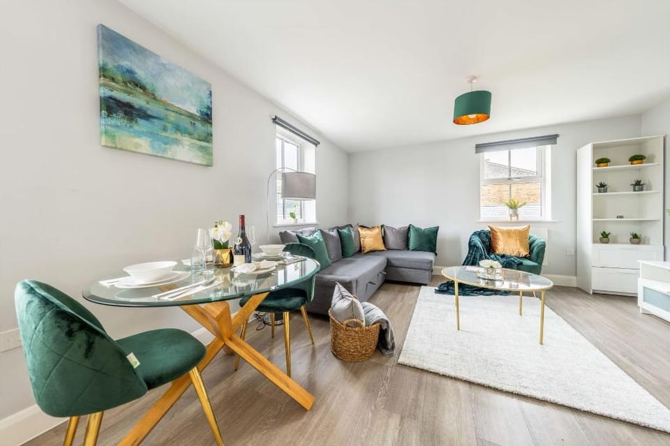 Super Luxe Central Maidenhead Apartment Apartment in Maidenhead