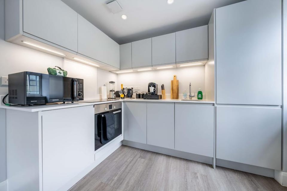 Super Luxe Central Maidenhead Apartment Apartment in Maidenhead