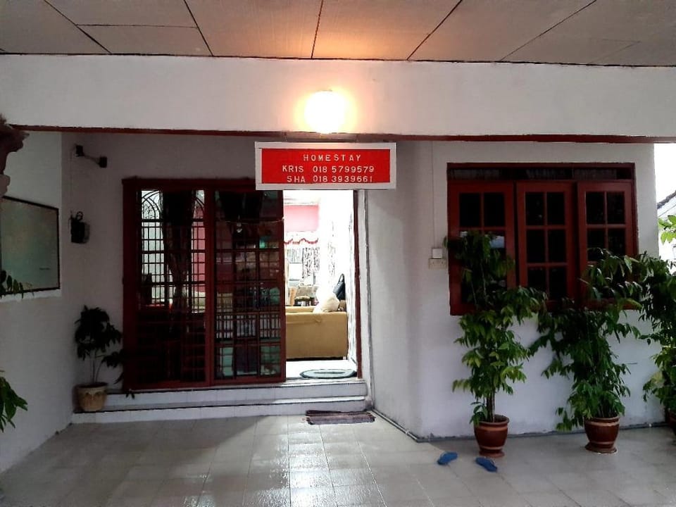 Bemban Garden Homestay Vacation rental in Perak Tengah District