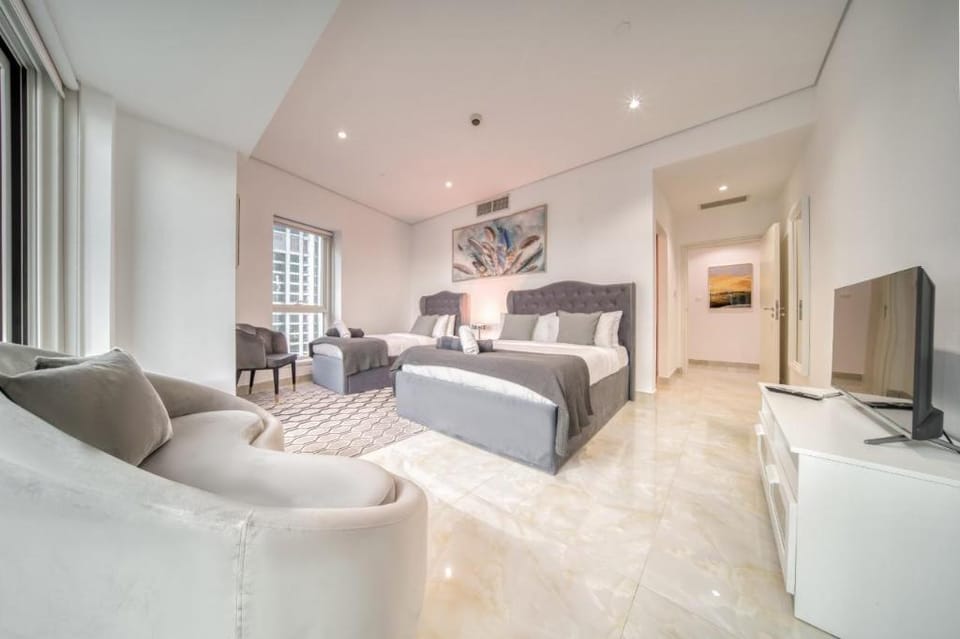 The Marina JBR Skyview Penthouse Apartment in Dubai