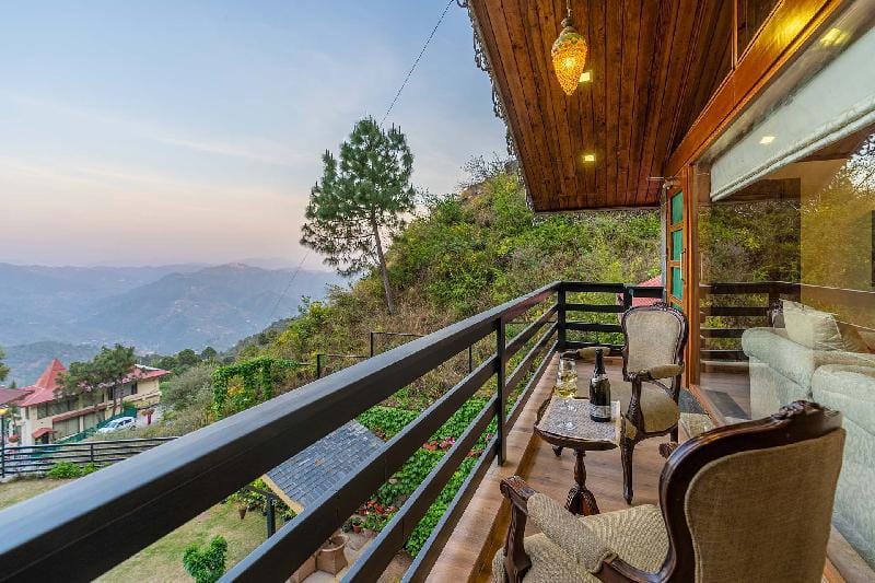 StayVista at Floradale W/Jacuzzi & Wood-Fire Pizza Villa in Himachal Pradesh