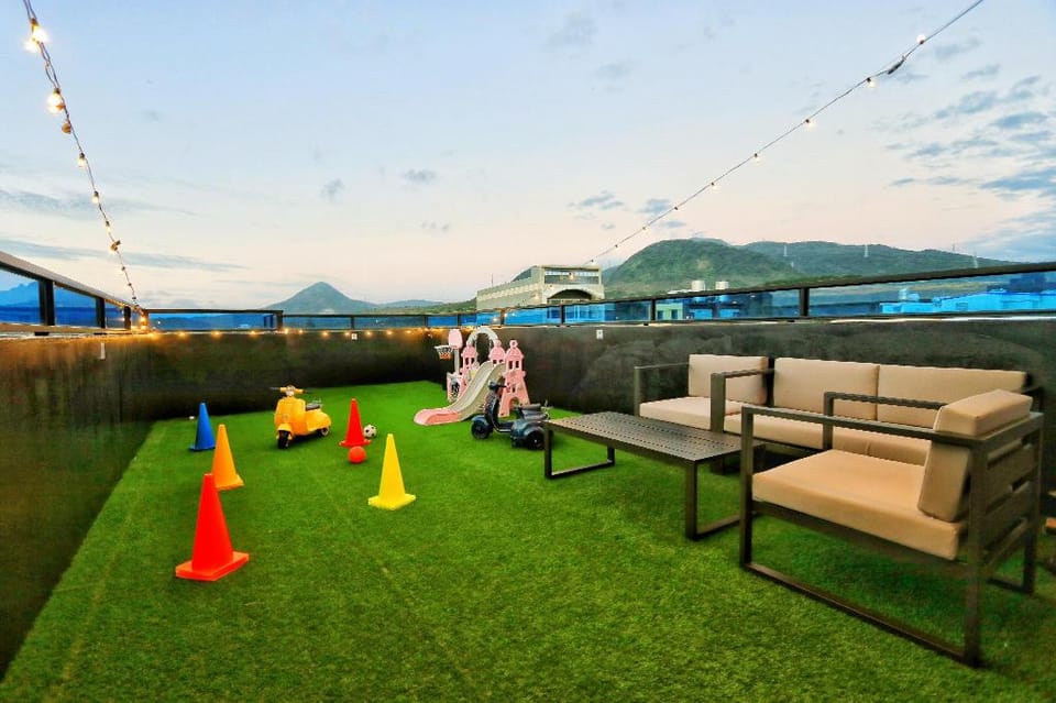 Hangover Villa Bed and Breakfast in Hengchun Township