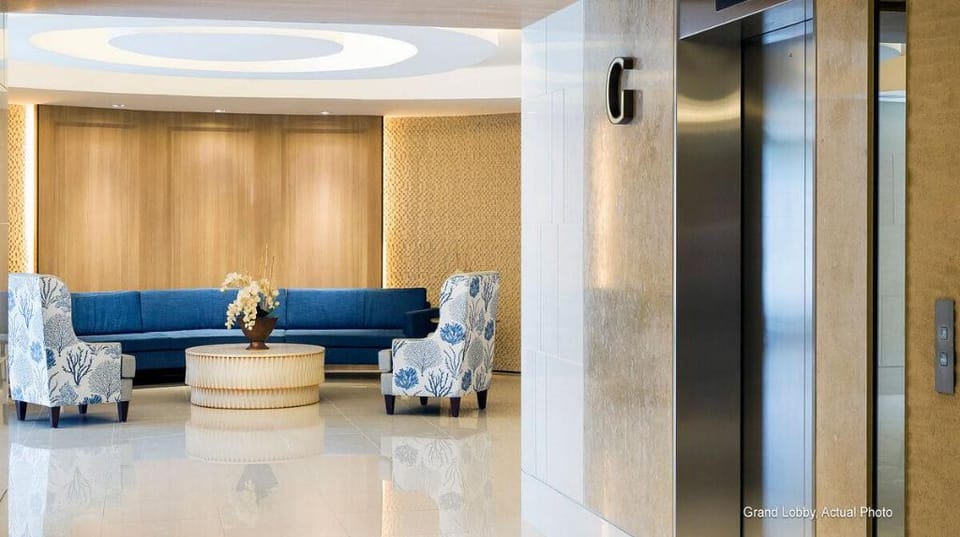 CondoDeal Mall of Asia Shell Residences Apartment in Pasay