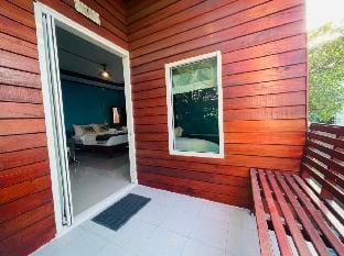 NA NICHA HOUSE - The Noi Family Vacation rental in Thailand