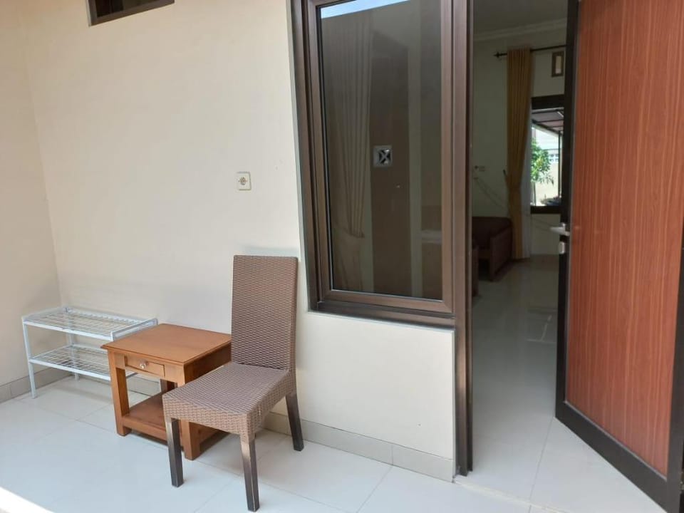OMAH PAULAN GUEST HOUSE Hotel in Special Region of Yogyakarta