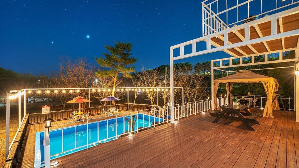 kyeongju changdelier pension Bed and Breakfast in South Korea