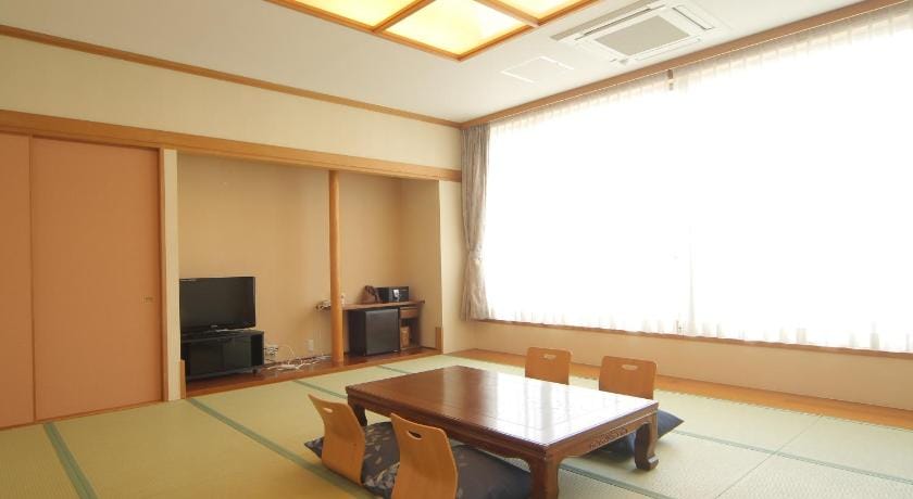 Tennen Toyouraonsen Shiosai Hotel in Hokkaido Prefecture