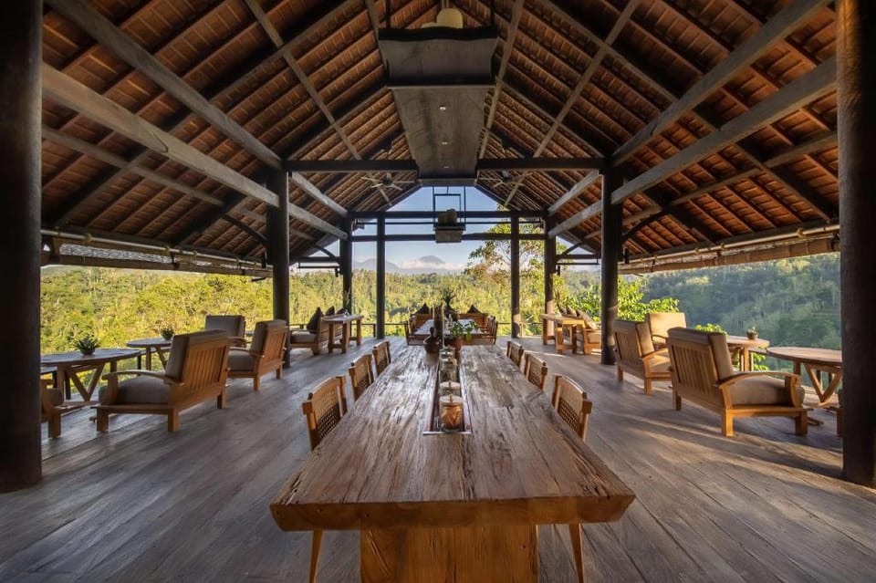 Buahan, a Banyan Tree Escape Resort in Payangan