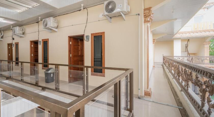 Urbanview Hotel Salsabilah Palembang by RedDoorz Hotel in Indonesia