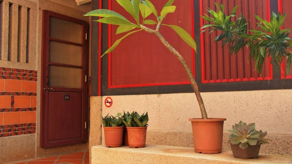 Casa Wisteria (金門紫雲廬古厝包棟民宿) Bed and Breakfast in Fujian