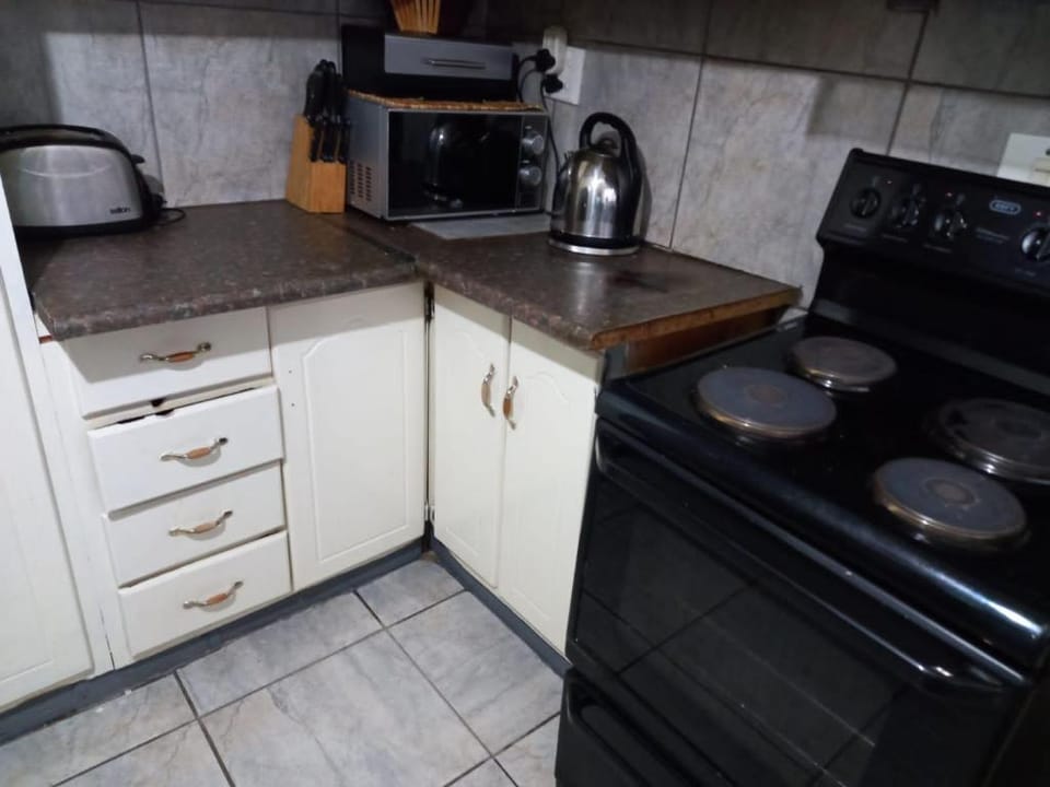 ATLEGANG SELF-CATERING Vacation rental in South Africa