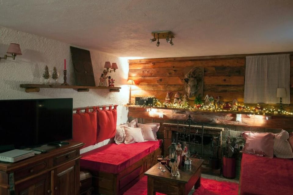 Dandy On The Hill Agoriani |Chalet Orelia|45 sq.m Vacation rental in Peloponnese, Western Greece and the Ionian
