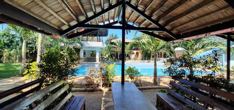 Gabrielles Garden Pool Villa in Puerto Princesa