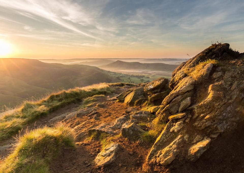 Become Wild, Edale Hotel in Edale