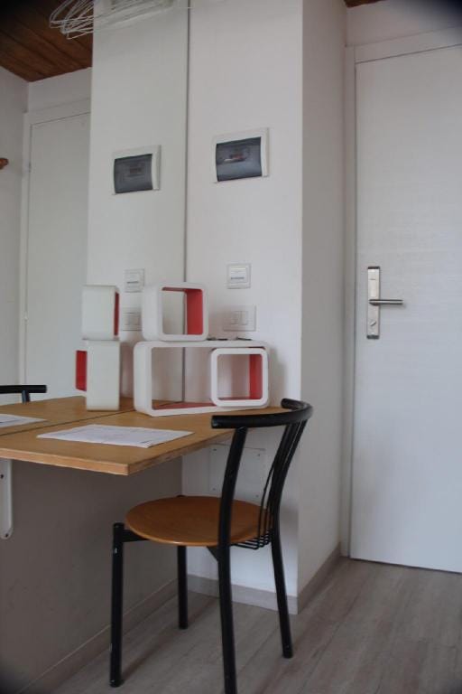 Rosa-Room on City Center Apartment in Florence